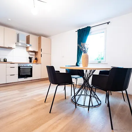 Design-ferienwohnung Ahrweiler Wifi Parken Zentral Neu Apartamento *